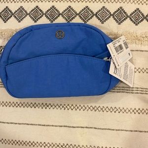 Lululemon Mini pouch